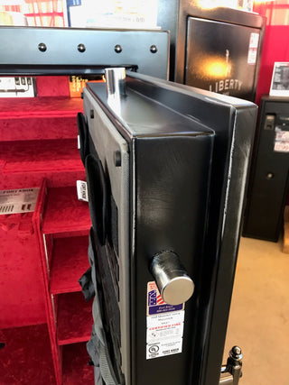 Fort Knox Maverick 6637 (824) | Distressed Finish | 75 Minute Fire Protection