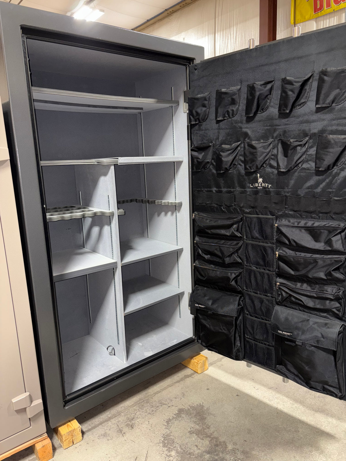 USED Franklin 50 Gun Safe (430)