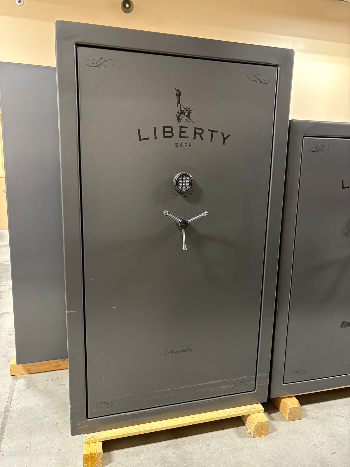 USED Franklin 50 Gun Safe (708)